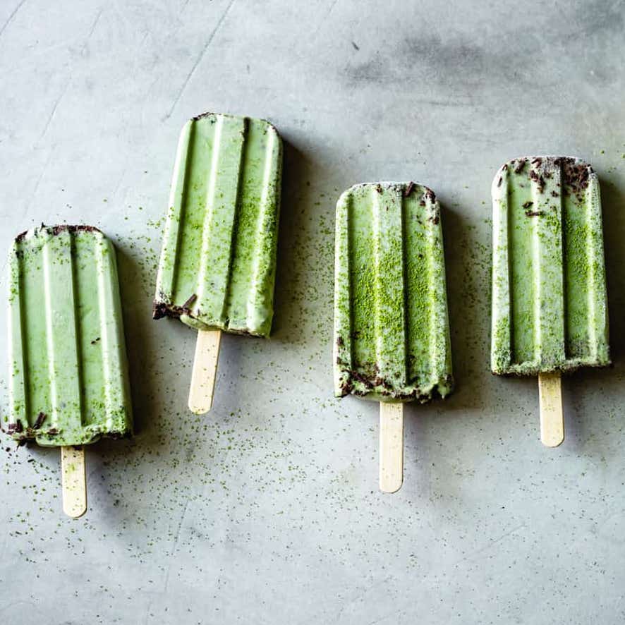 Mint Chocolate Chip Matcha Popsicles